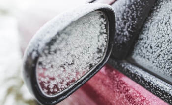 Uwaga mróz! Czyli, jak radzi sobie z autem w minusowych temperaturach.